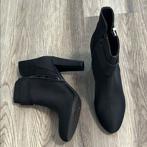Unisa Black Ankle Boots